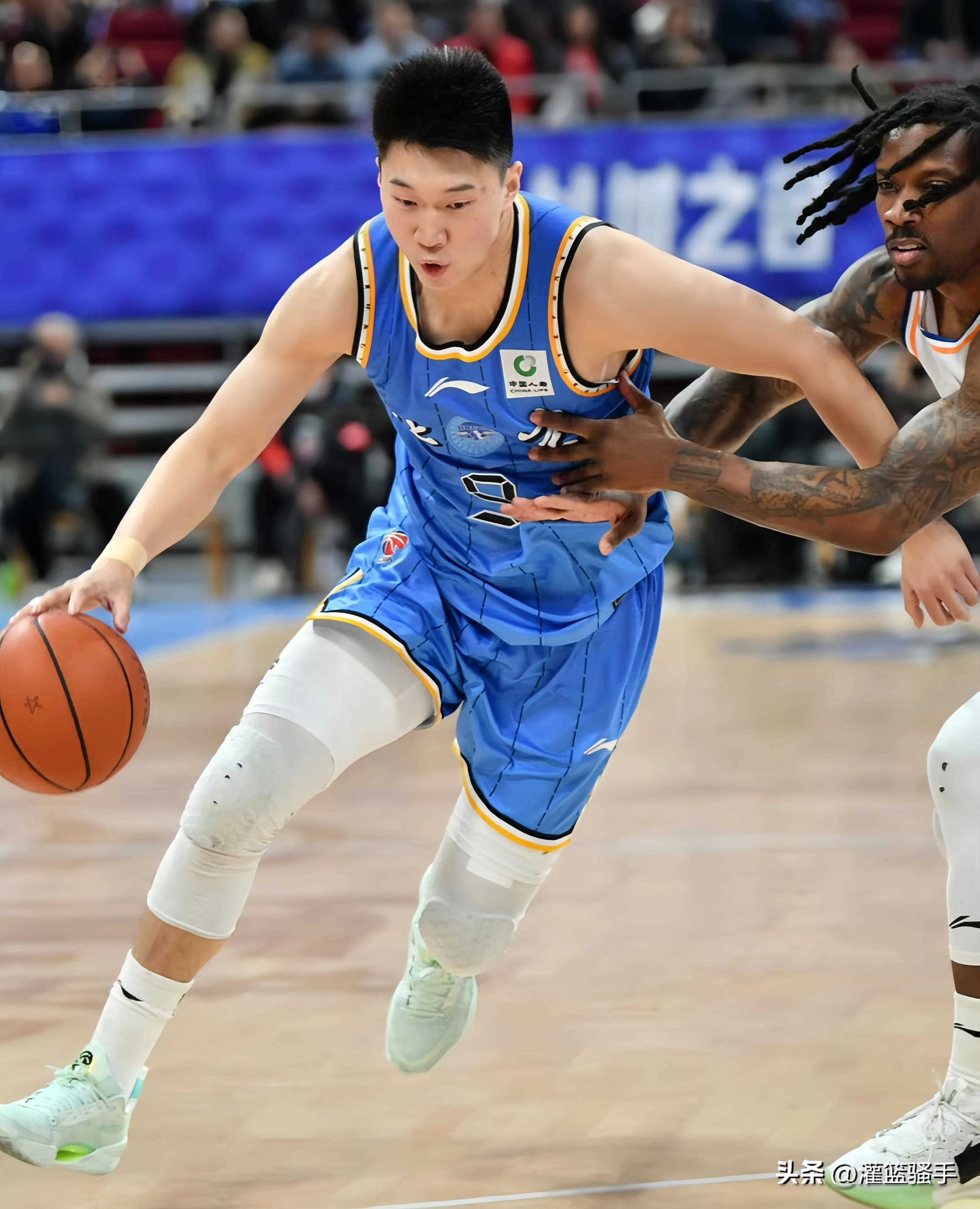 开云官方-包含CBA季后赛赛程吃紧，葡萄牙体育加时末段强势反弹，底气十足，资深球员宣示担当的词条-开云官方